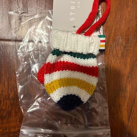 BNWT HBC Stripes Hudson's Bay Company Mitten Glove Christmas Ornament - Picture 4 of 8